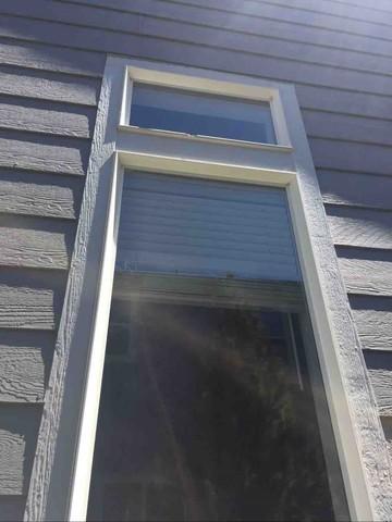 High Quality Windows - In total 9 windows were damaged and we're in need of full replacment. The vinyl was broken and in time that causes water and moisture to get into the home.